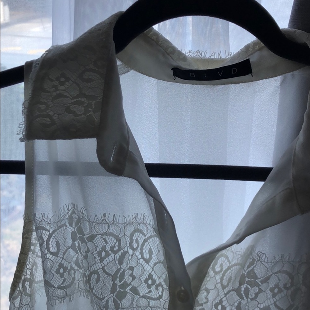 Lace tank top